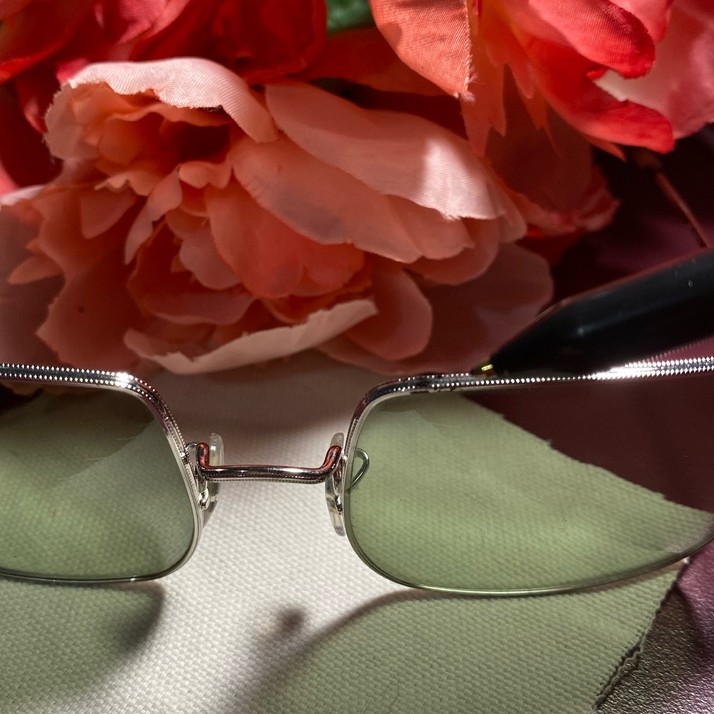 Silver Square Ray-Bans. - Picture 6 of 7